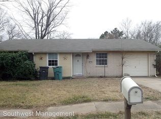 214 E Kansas St, Sherman, TX 75090