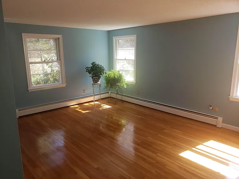 24 Chapel Rd — Photo 11