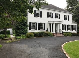 10 Nordling Ln, Madison, NJ 07940