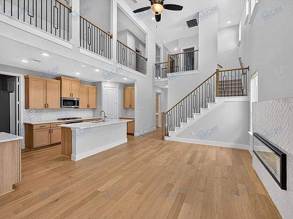 5th image of 7257 Confetti Ln