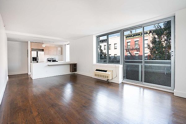 1st image of 160 E 117th St #1
