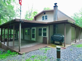 6813 Penns Valley Rd, Woodward, PA 16882
