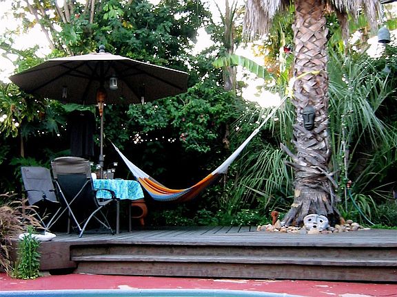 garden paradise [b4 pool refinish]