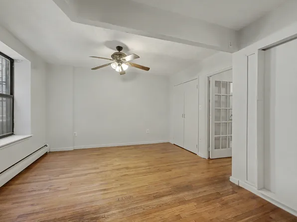 49 Bradhurst Avenue image 8 of 33