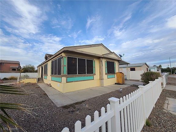 2nd image of 6312 Sabora Ave