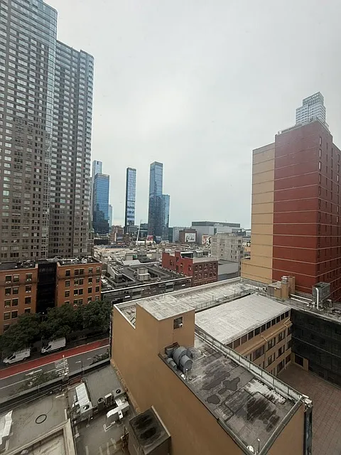 500 West 43rd Street — Photo 1