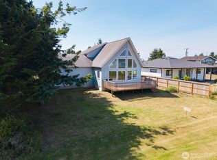 570 Canal Dr NE, Ocean Shores, WA 98569