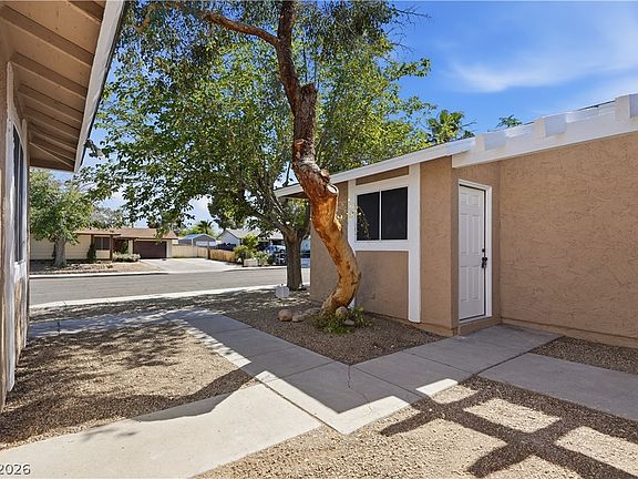 4th image of 5416 Burntwood Way