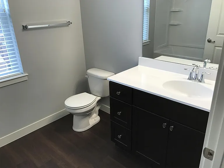 1577 McCleary Ln — Photo 7