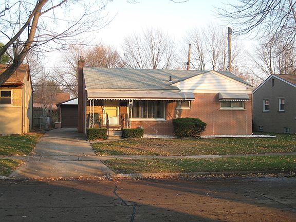 2nd image of 28216 Delton St