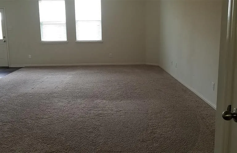 2906 Seacrest Ln — Photo 5
