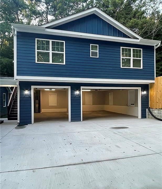 1st image of 1001 Eastside Dr SE