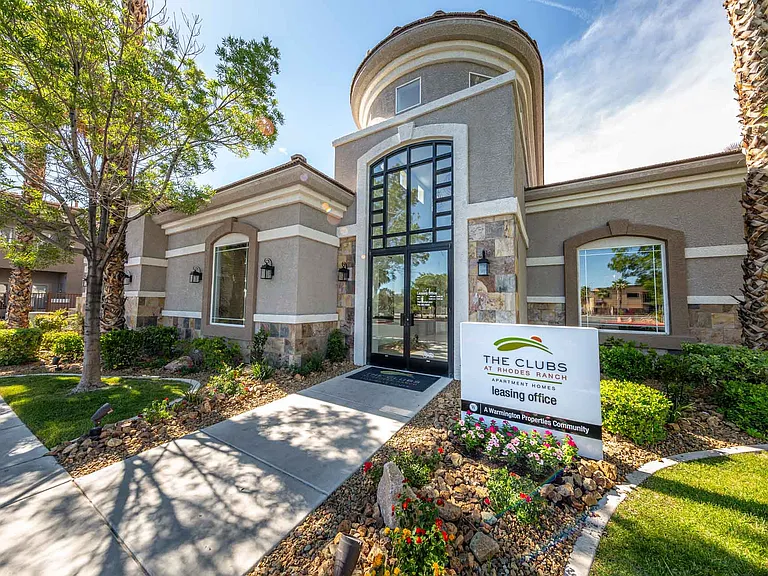 THE CLUBS AT RHODES RANCH APARTMENT HOMES — Photo 24