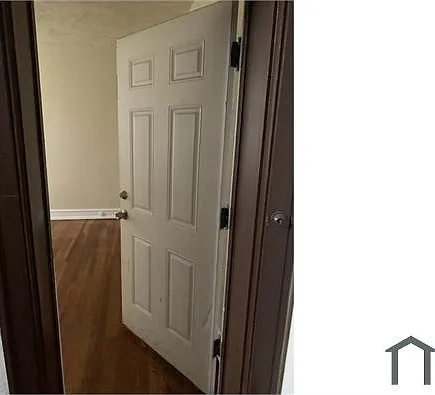 4623 Pope Ave #1 — Photo 2