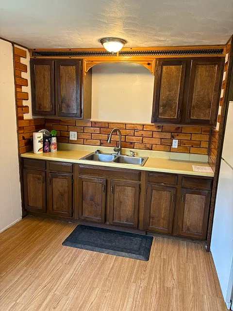 2 bed, 700 sqft, $679 — Photo 1