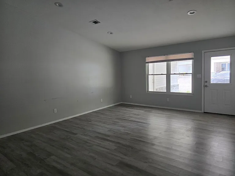232 White Eagle Trl #B — Photo 16