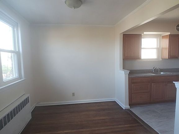 4th image of 19-50 77th St #3
