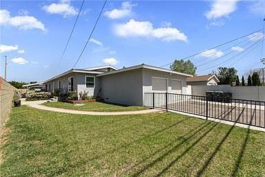 2nd image of 628 E Chalynn Cir