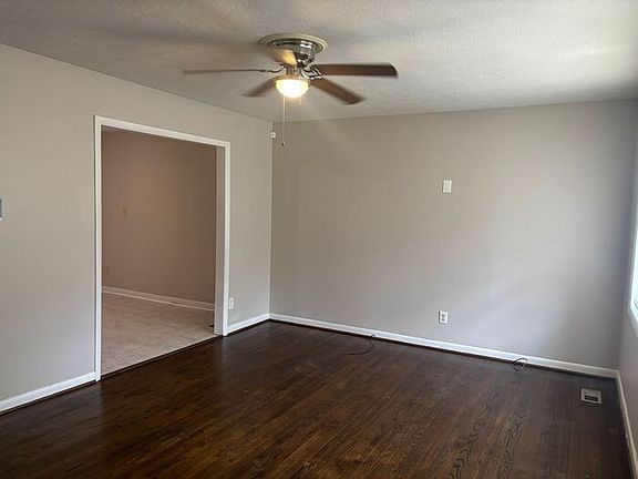 2nd image of 2549 Vestal Ave