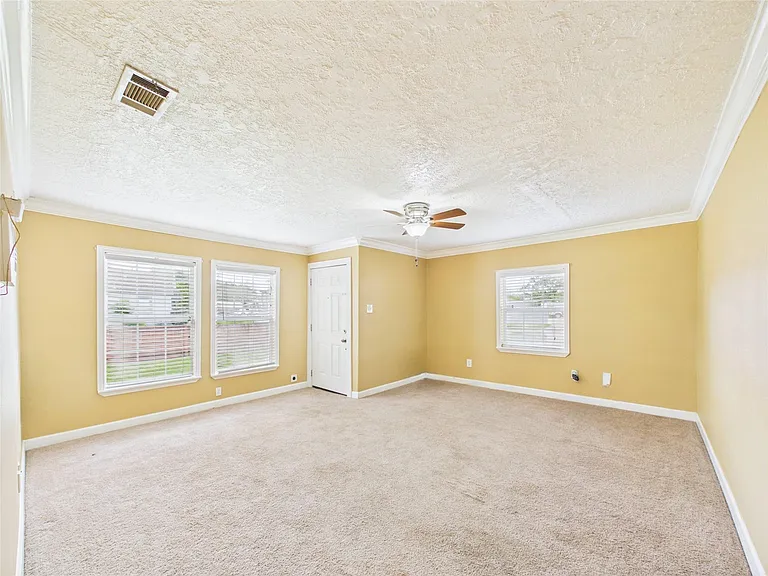 1213 W Sidnor St — Photo 13