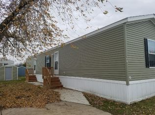 8548 Gidget Ct #150, Newport, MI 48166