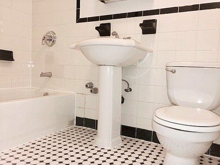 5th image of 76 Charles St APT 4E