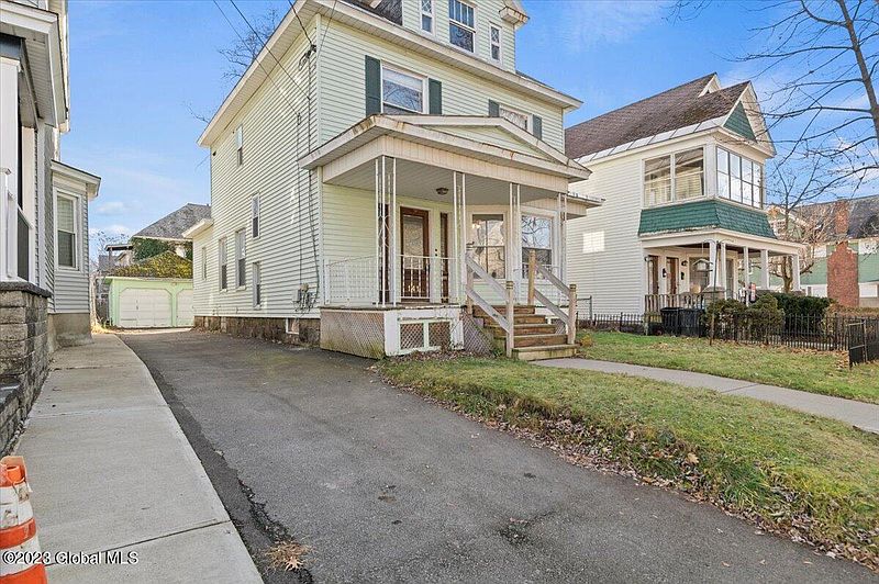 2nd image of 141 Elmer Avenue