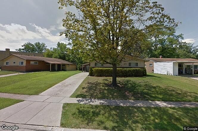 1st image of 949 Hollytree Dr