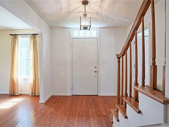5th image of 1311 Harewood Ct