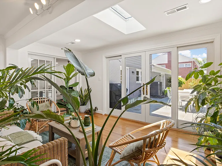 2606 N Quincy St — Photo 34