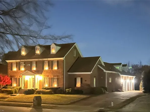 1548 Waterside Dr N, Chesapeake, VA 23320