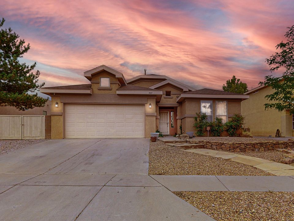 1st image of 7409 Kingfisher Ct NW