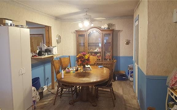 3rd image of 514 E Lee Ave