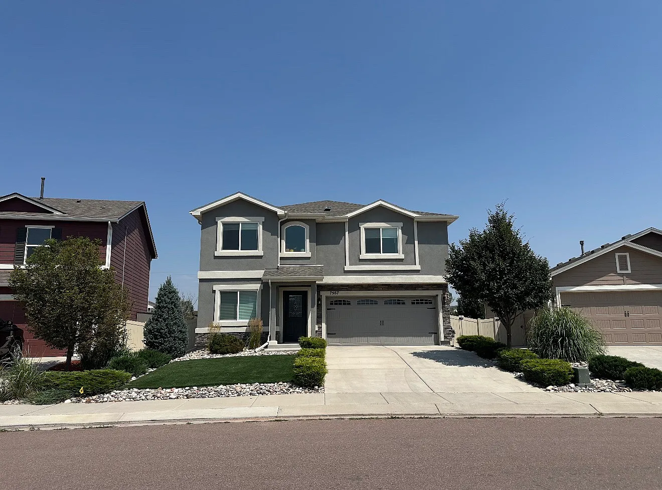 7567 Benecia Dr — Photo 1
