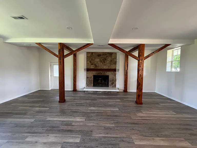 108 Crestview Dr — Photo 5