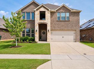 10217 Gray Barrel Dr, Aubrey, TX 76227