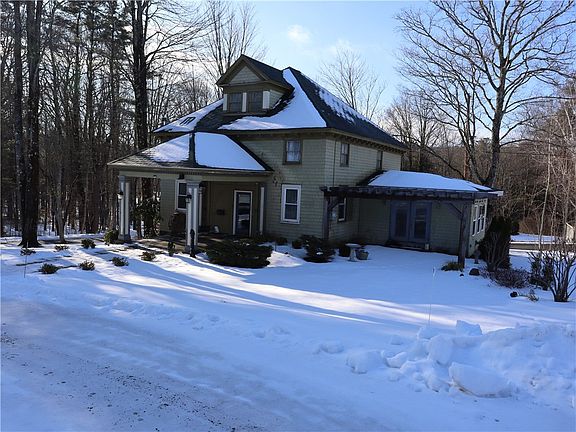 4th image of 8 Van Dyke Ave