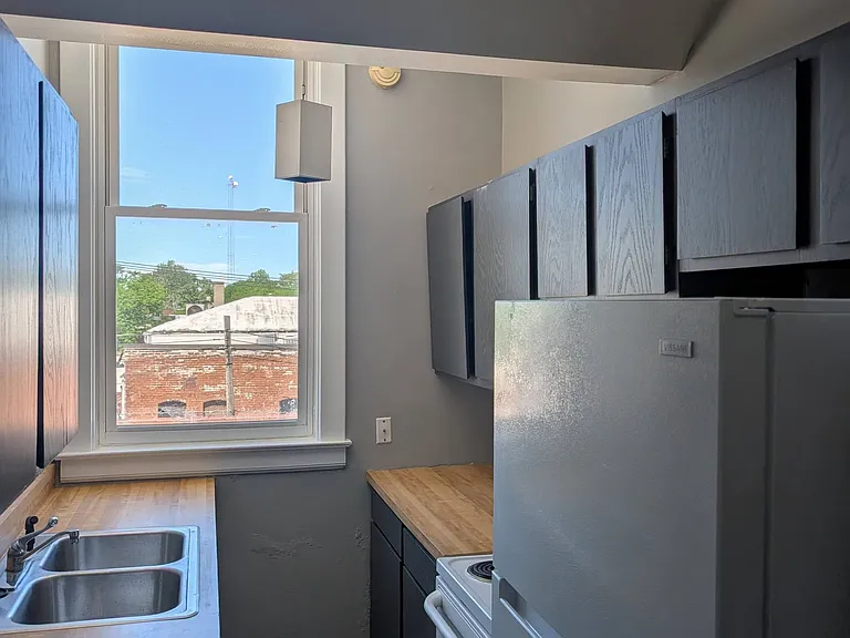 109 S Main St #3 — Photo 6