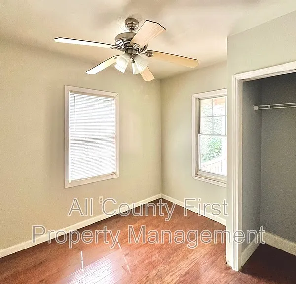 1110 Cato St NW — Photo 9