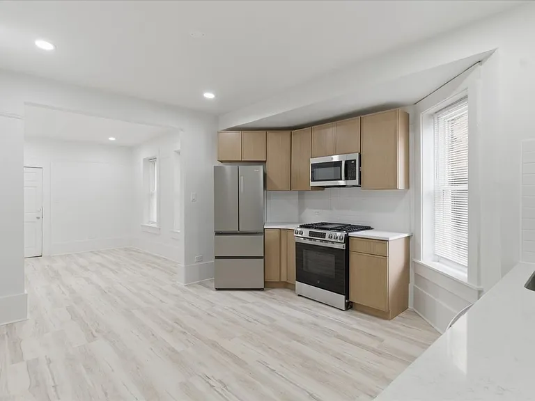 2607 W Haddon Ave #2Z — Photo 2