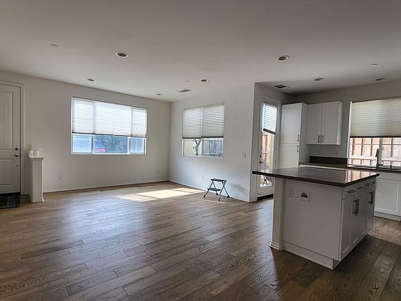 5th image of 89 Linden Ln