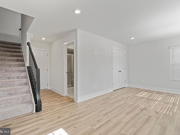 4th image of 7550 Johnnycake Rd