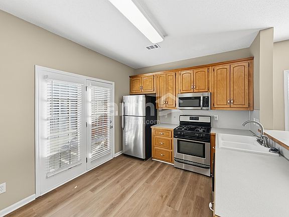 3rd image of 100 Riley Way