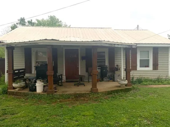 26 S Mill St, Alamo, TN 38001