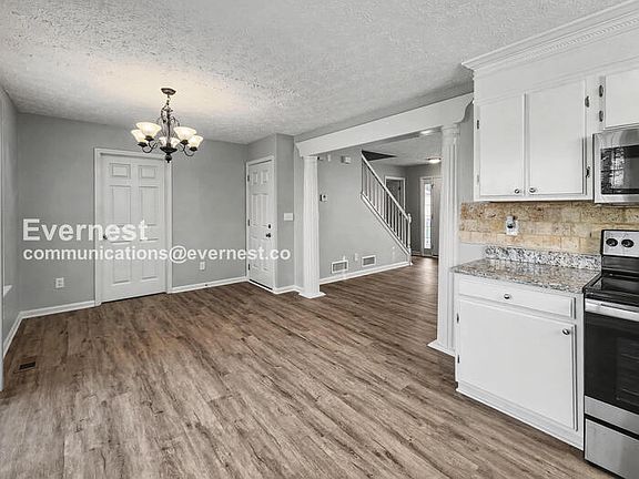 4th image of 117 Thornwood Dr
