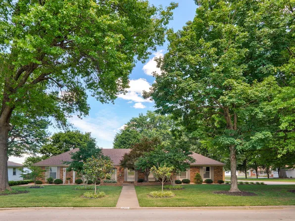 3746 S Dayton Avenue, Springfield, MO 65807