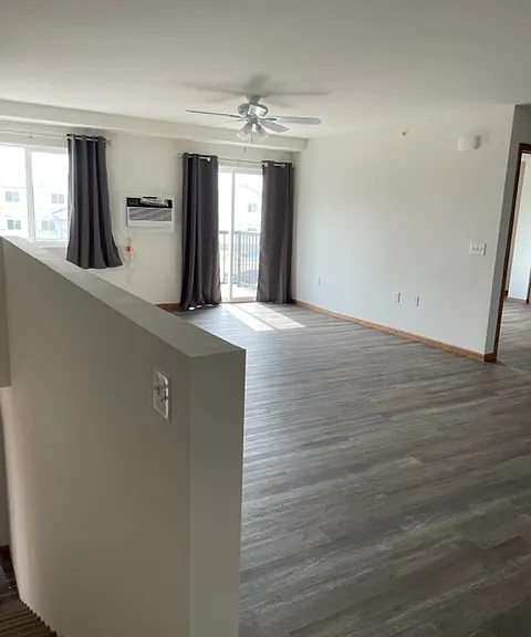 1445 Peterson Dr #210 — Photo 5