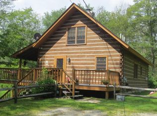 4 Barbs Hill Rd, Foster, RI 02825