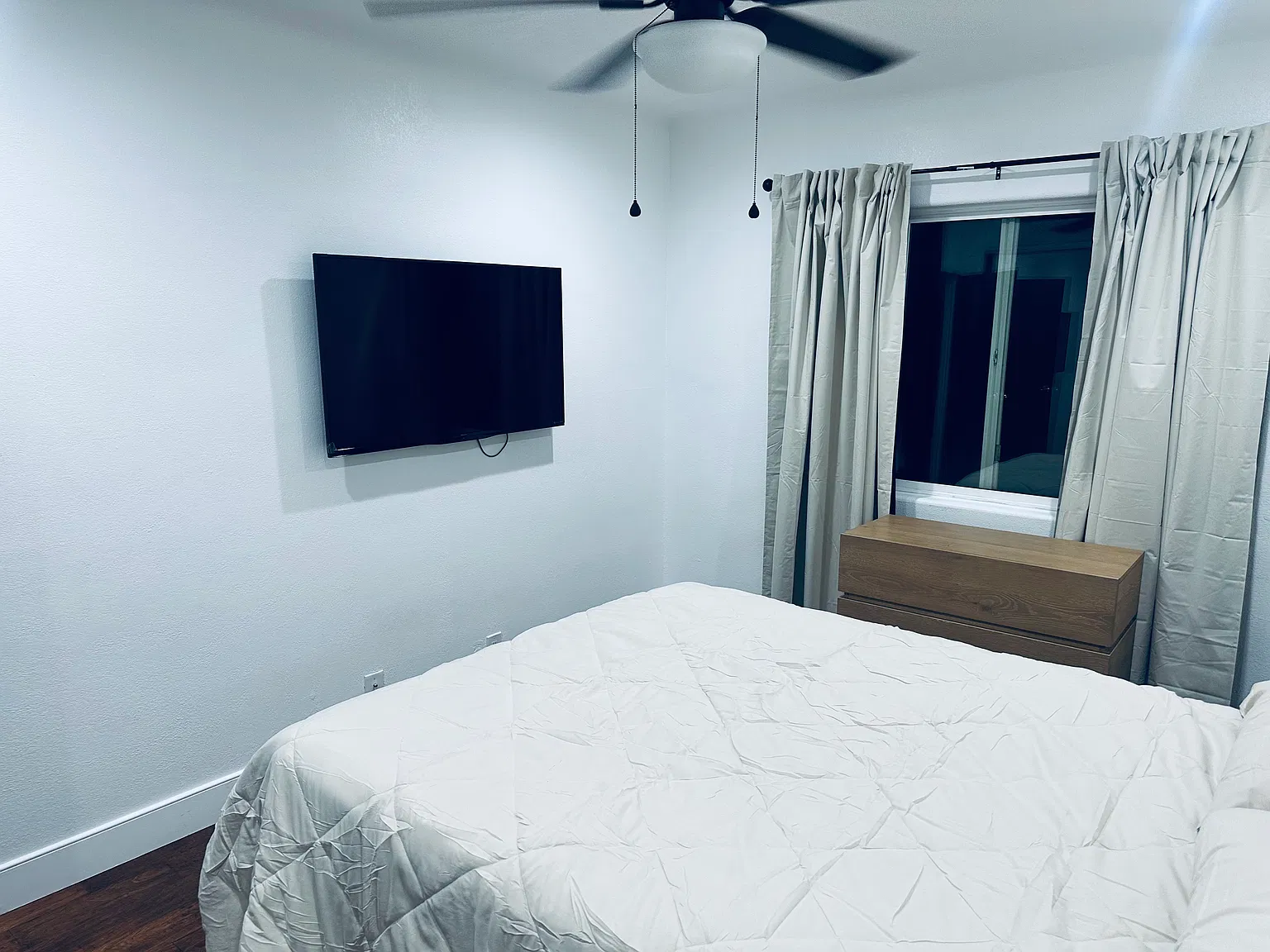 2 bed, 1187 sqft, $3,500 — Photo 4