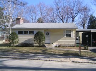 32 Rogers Ave, Fitchburg, MA 01420